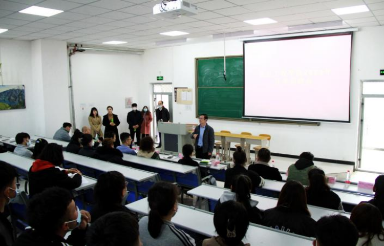 76de5448a3274b6196835eccb041a4d4.png